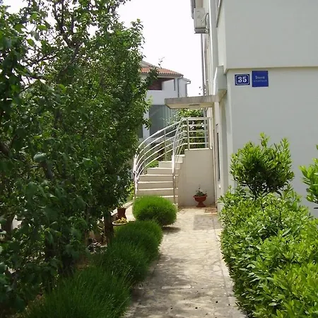 Apartment With A Parking Space - Diklo, - 20896 Zadar