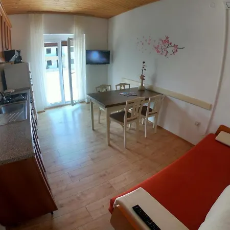 Apartment With A Parking Space - Diklo, - 20896 Zadar