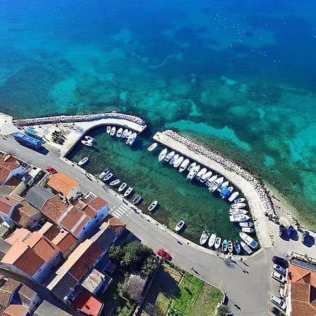 With A Parking Space - Diklo, - 20896 Zadar